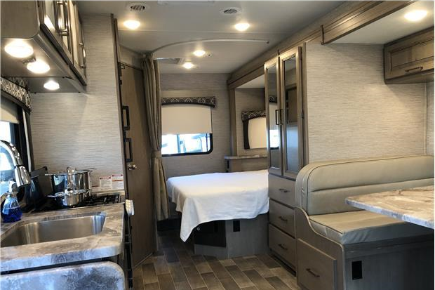 24ft Chateau #2059 - interior view 3
