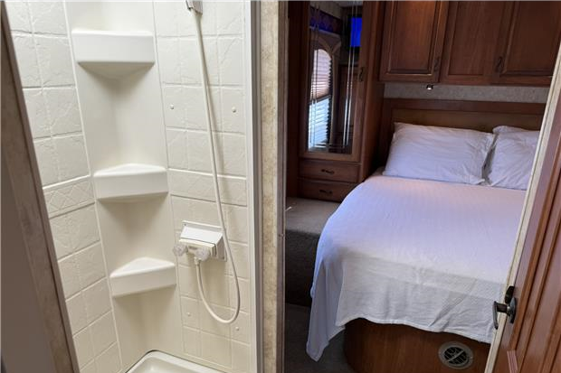 31ft Grayhawk #1777 - interior view 1