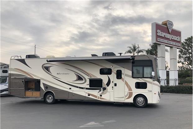 36ft Hurricane #2158 - exterior main view | ShareMyCoach RV Rental