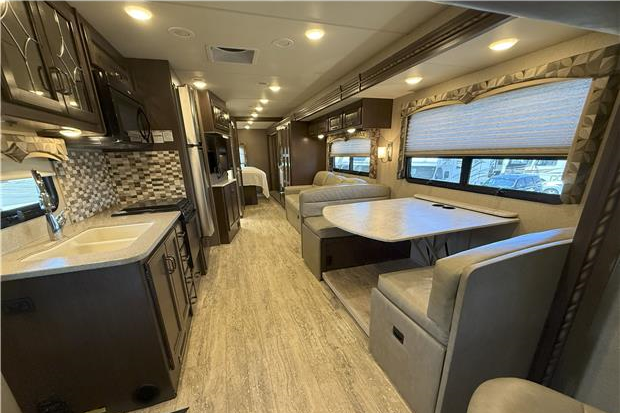 36ft Hurricane #2158 - front exterior view