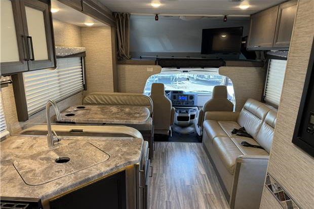 27ft Four Winds #2215 - side exterior view