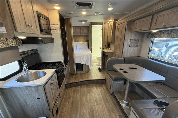 26ft Forester #2159 - front exterior view