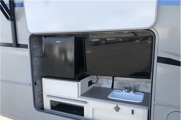 31ft Intent #2143 - interior view 3