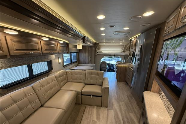 39ft Seneca #2210 - side exterior view