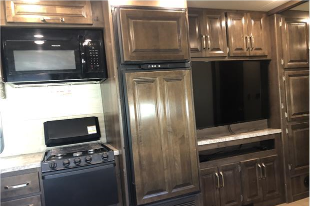 31ft Grayhawk #8032 - rear exterior view
