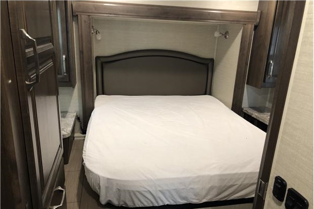 31ft Grayhawk #8032 - interior view 1
